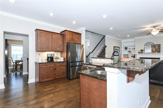 1106 Magenta Way, Kernersville, NC 27284