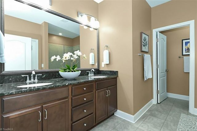 1106 Magenta Way, Kernersville, NC 27284