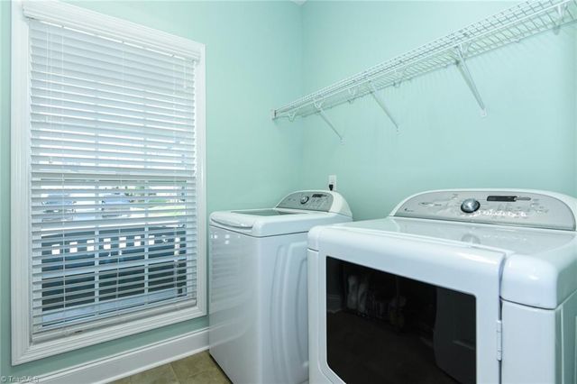 1106 Magenta Way, Kernersville, NC 27284