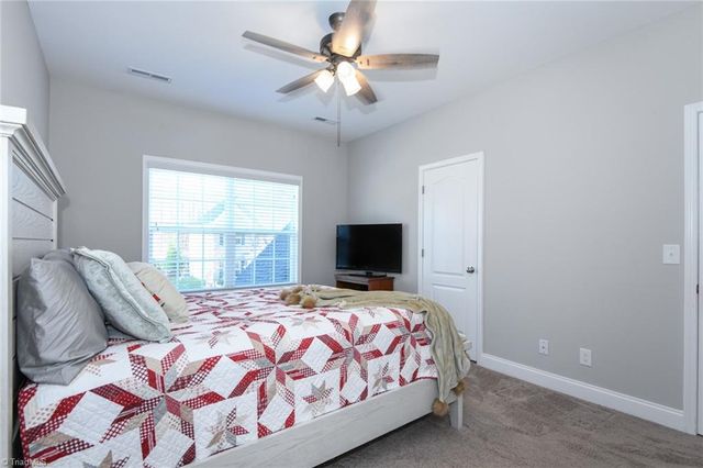 1106 Magenta Way, Kernersville, NC 27284