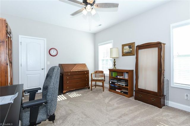 1106 Magenta Way, Kernersville, NC 27284