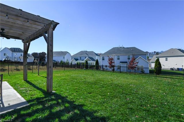 1106 Magenta Way, Kernersville, NC 27284