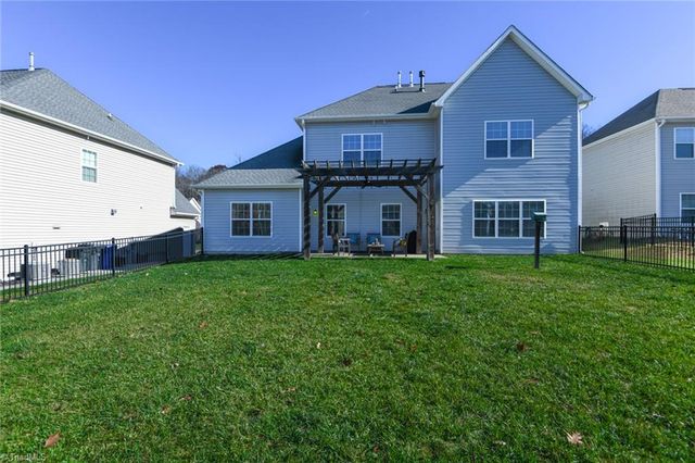 1106 Magenta Way, Kernersville, NC 27284