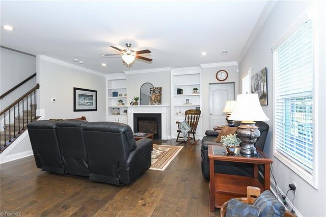 1106 Magenta Way, Kernersville, NC 27284