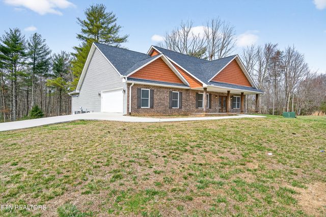 204 Suzie Court, Crossville, TN 38555