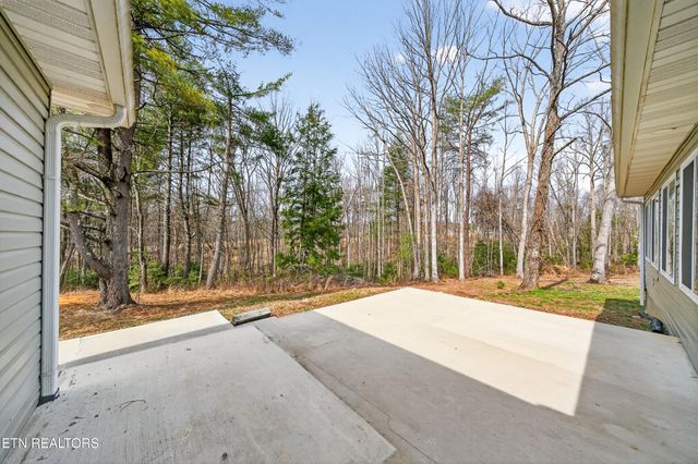 204 Suzie Court, Crossville, TN 38555