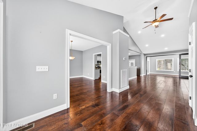 204 Suzie Court, Crossville, TN 38555