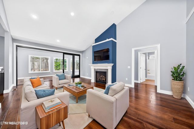 204 Suzie Court, Crossville, TN 38555