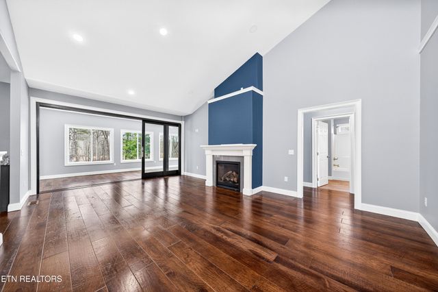 204 Suzie Court, Crossville, TN 38555