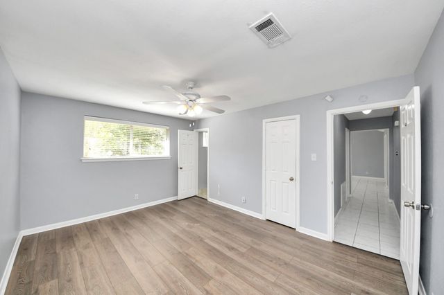 6031 Dellfern Drive, Houston, TX 77035