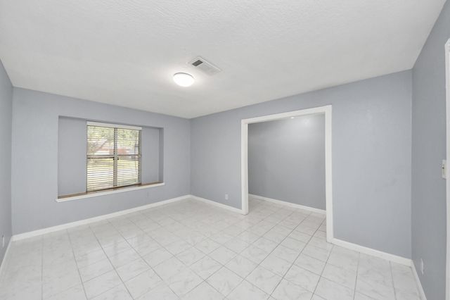 6031 Dellfern Drive, Houston, TX 77035