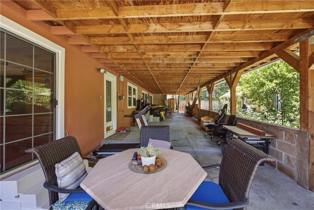 8416 Fable Avenue, Canoga Park, CA 91304