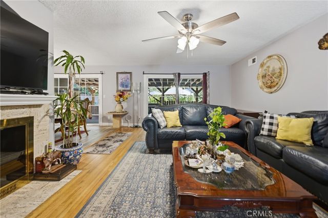 8416 Fable Avenue, Canoga Park, CA 91304