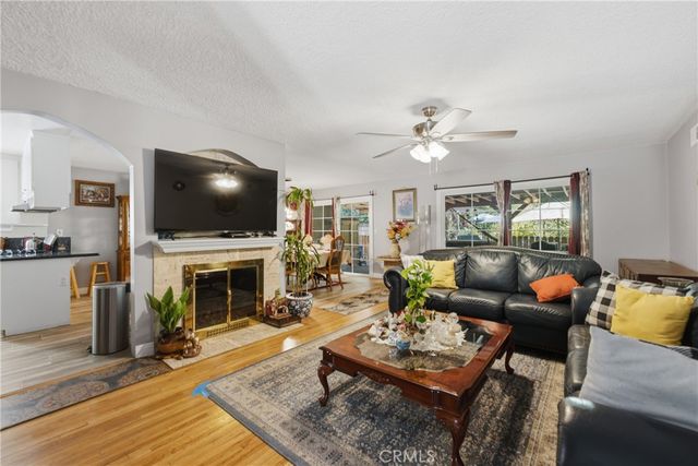 8416 Fable Avenue, Canoga Park, CA 91304