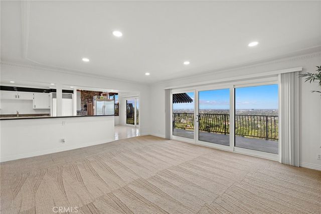 11393 La Vereda Drive, North Tustin, CA 92705