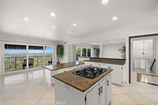 11393 La Vereda Drive, North Tustin, CA 92705