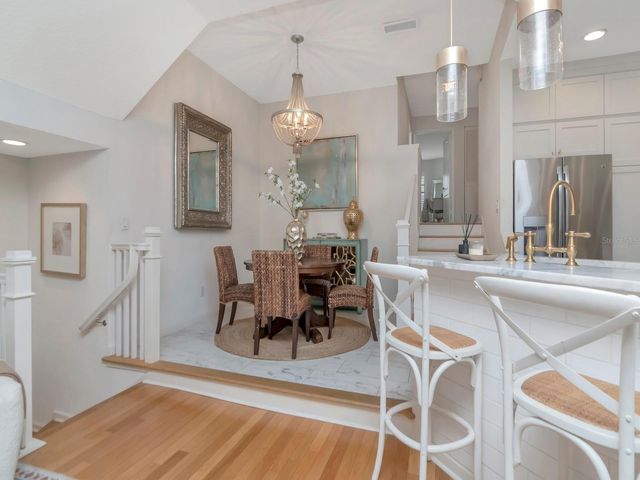 605 ISLAND PLACE WAY, Tampa, FL 33602