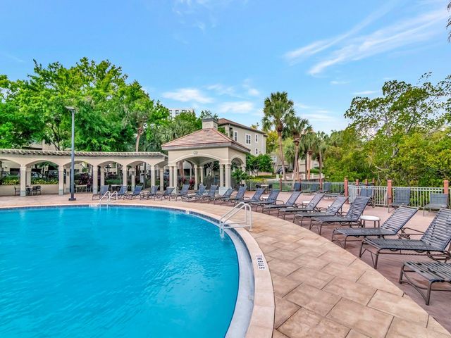 605 ISLAND PLACE WAY, Tampa, FL 33602