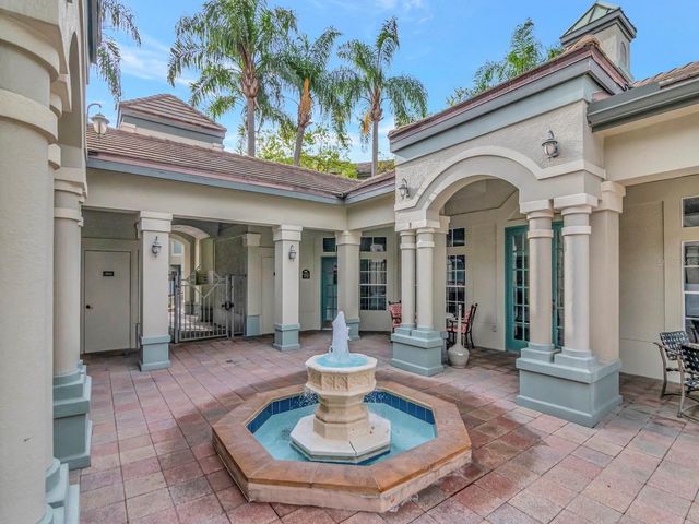 605 ISLAND PLACE WAY, Tampa, FL 33602