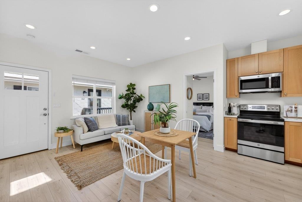 Image 37 of property listing at 203 San Juan Avenue, Santa Cruz, CA 95062