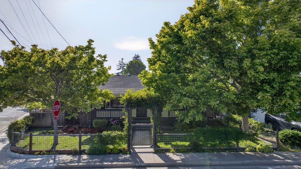 Image 48 of property listing at 203 San Juan Avenue, Santa Cruz, CA 95062