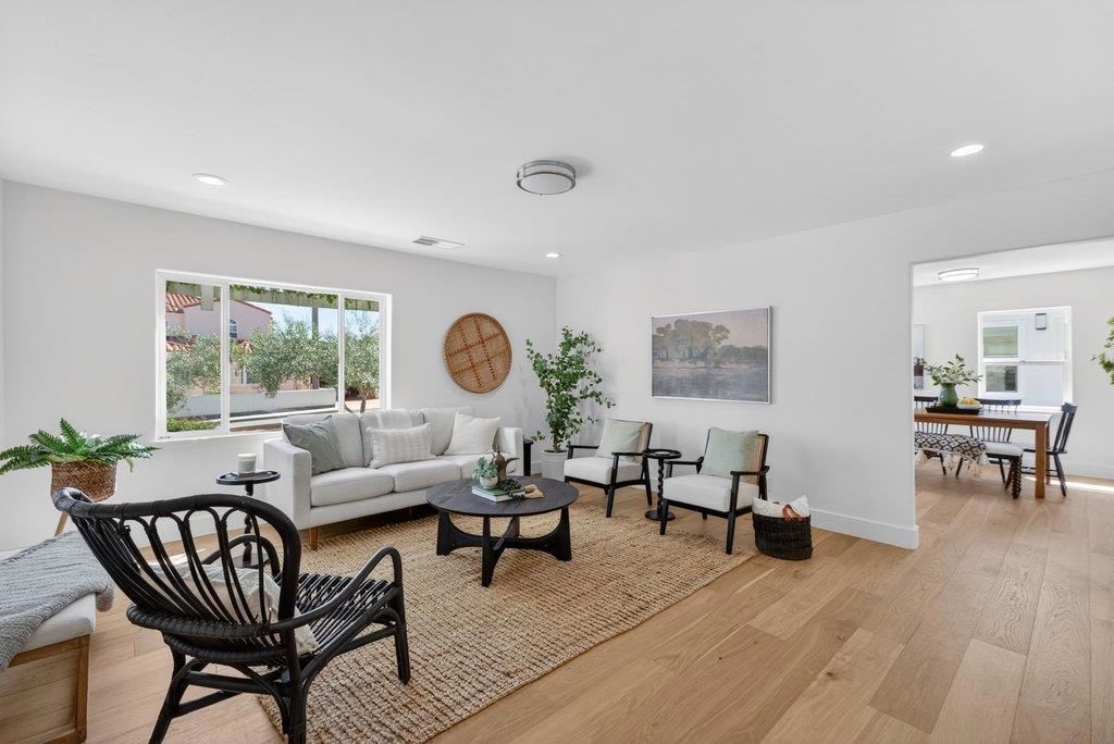 Image 7 of property listing at 203 San Juan Avenue, Santa Cruz, CA 95062