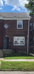 1117 E 82nd Place, Chicago, IL 60619