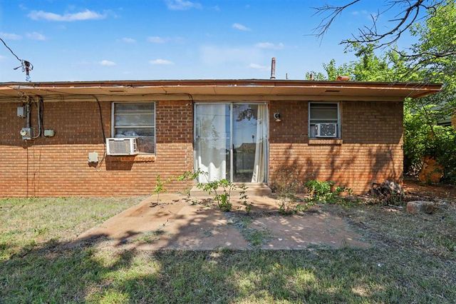 704 NE Katherine Place, Oklahoma City, OK 73114