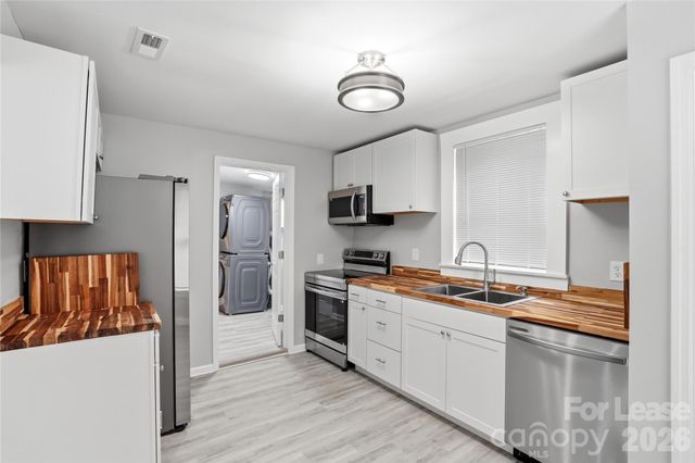2225 Tate Street, Charlotte, NC 28216