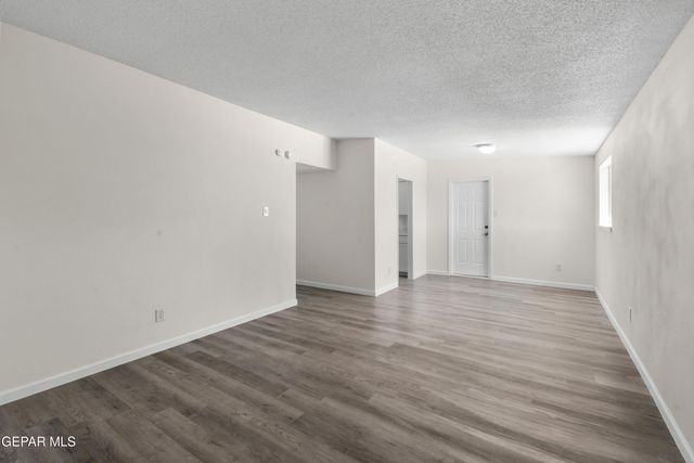 10612 ELSA Place, El Paso, TX 79924