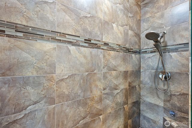 7806 211th Avenue E, Bonney Lake, WA 98391