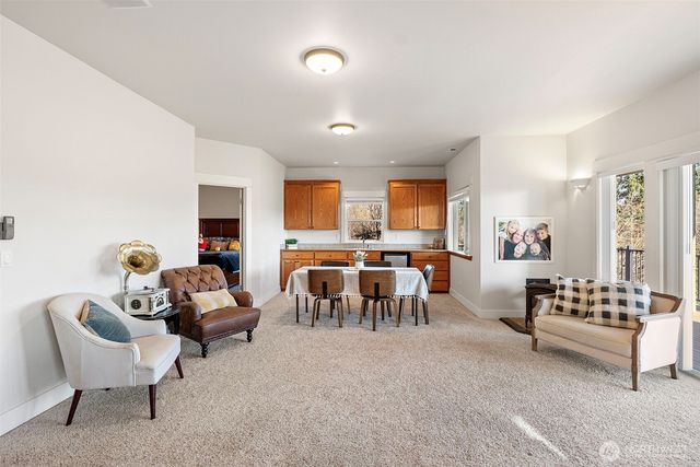 7806 211th Avenue E, Bonney Lake, WA 98391