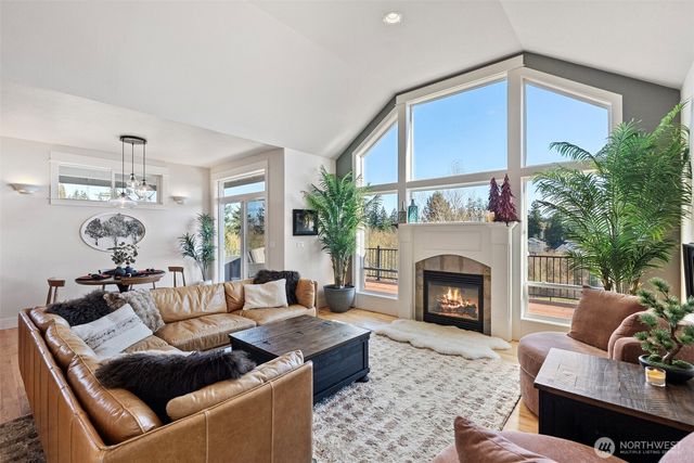 7806 211th Avenue E, Bonney Lake, WA 98391