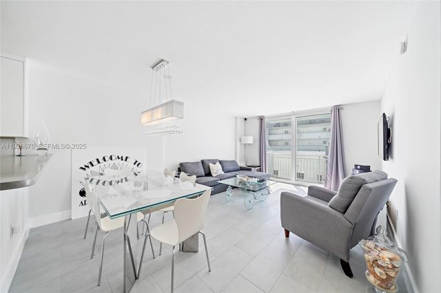 345 Ocean Dr 511, Miami Beach, FL 33139