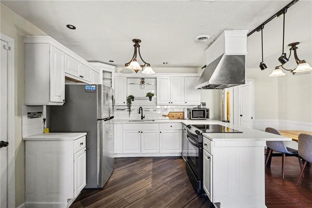 6409 E 110th Street, Kansas City, MO 64134