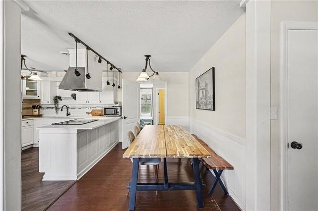 6409 E 110th Street, Kansas City, MO 64134