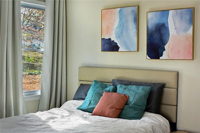 6409 E 110th Street, Kansas City, MO 64134