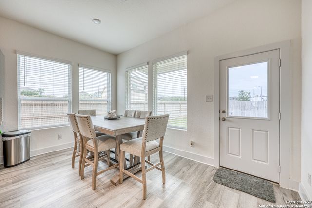 216 Buttercup Alley, San Antonio, TX 78253