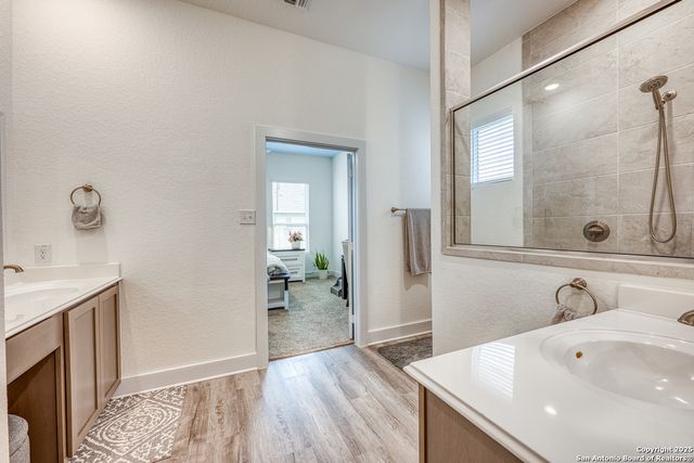 216 Buttercup Alley, San Antonio, TX 78253