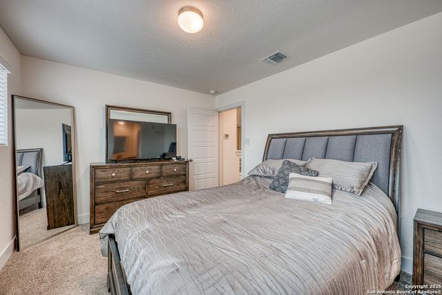 216 Buttercup Alley, San Antonio, TX 78253