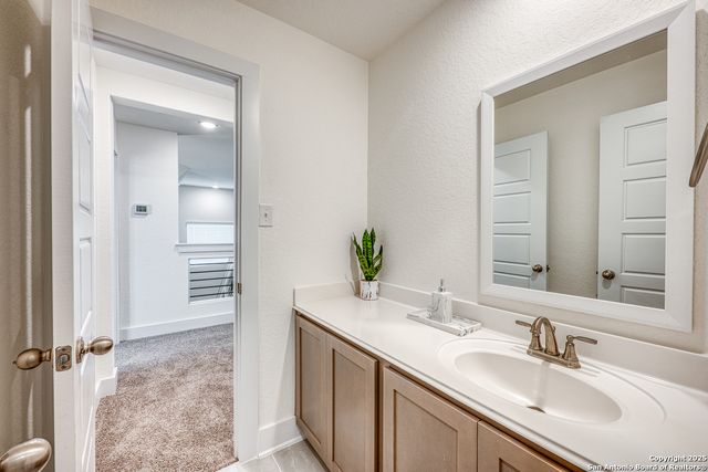 216 Buttercup Alley, San Antonio, TX 78253