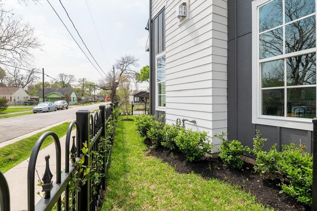 642 Delmar Street, Houston, TX 77023