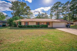 2965 Lynn Dr, Longview, TX 75604