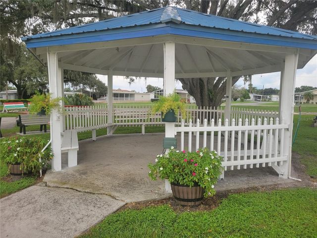 36603 JODI AVENUE, Zephyrhills, FL 33542