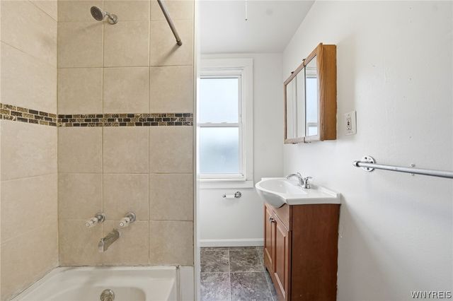 212 Lockwood Avenue, Buffalo, NY 14220