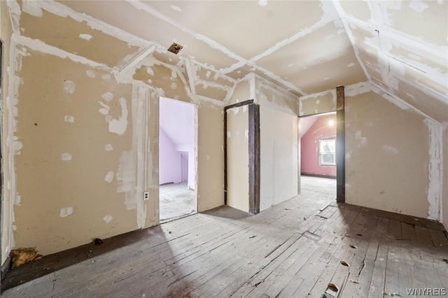 212 Lockwood Avenue, Buffalo, NY 14220