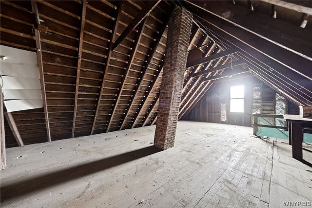 212 Lockwood Avenue, Buffalo, NY 14220