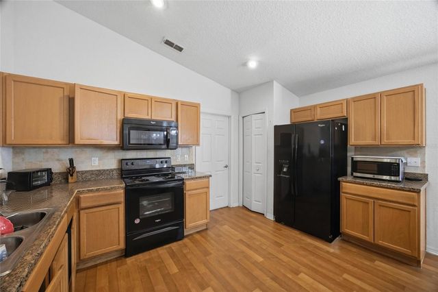 11239 SOUTHWIND LAKE DRIVE, Gibsonton, FL 33534