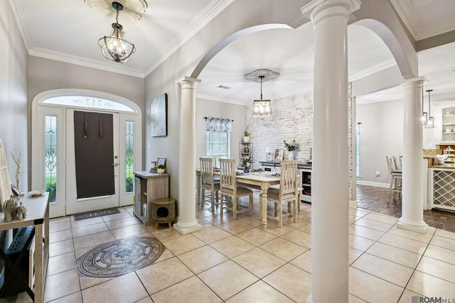 712 N Pine St, Gramercy, LA 70052