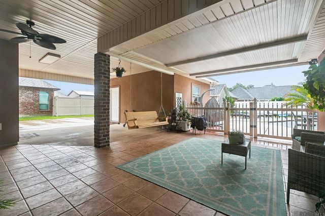 712 N Pine St, Gramercy, LA 70052